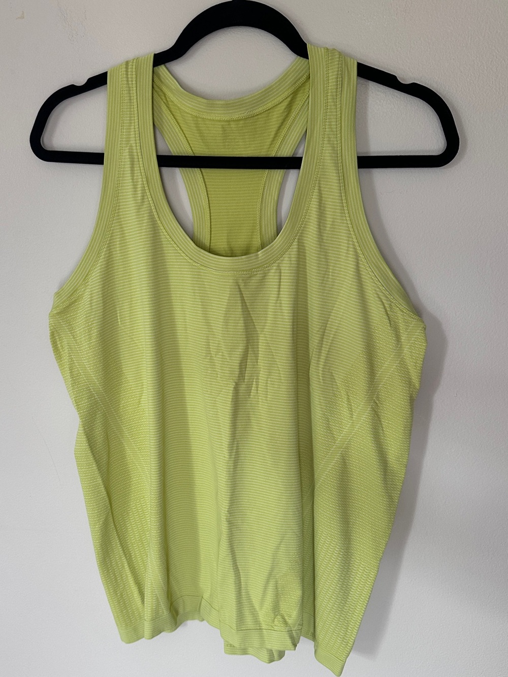 Athleta Momentum bright yellow tank top XL